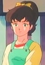新城 あかね