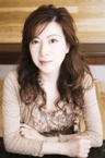 中村由利子