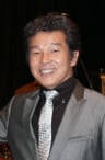 尾藤イサオ