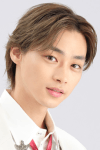平井亜門